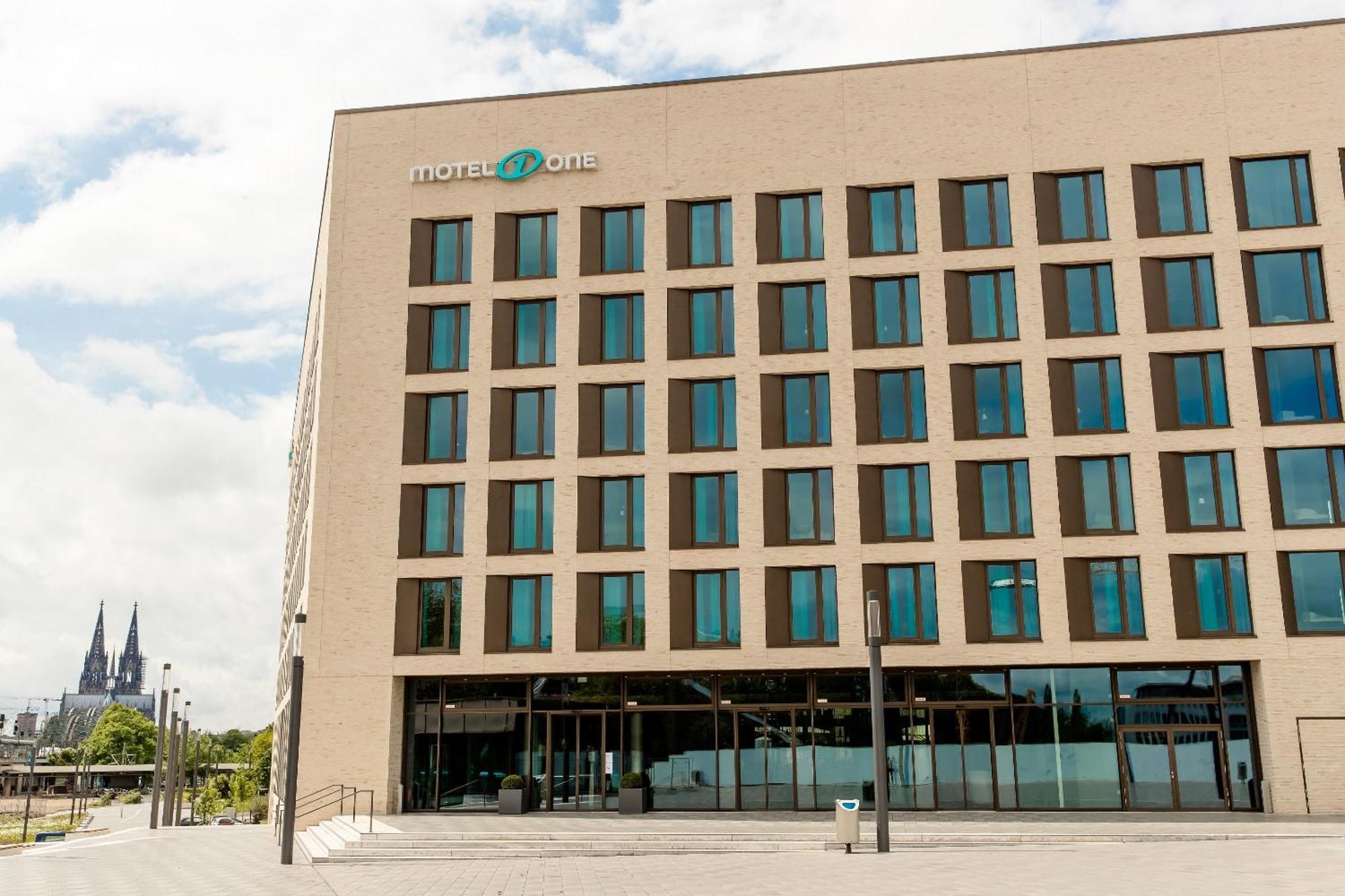 Motel One Koeln-Messe Extérieur photo